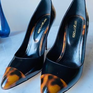New Sergio Rossi Black Leather Heels w Tortoise